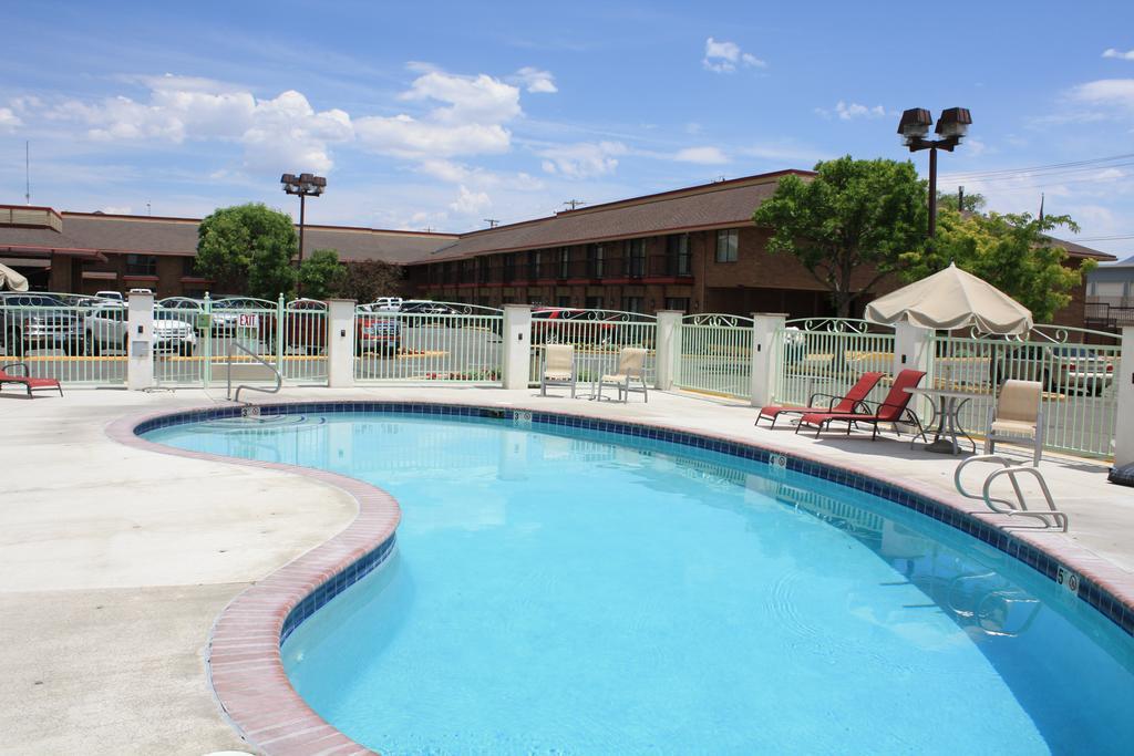 Winnemucca Inn & Casino Exterior foto